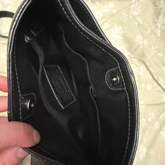 Coach Penelope Turn Lock Purse - Picture 10 of 11